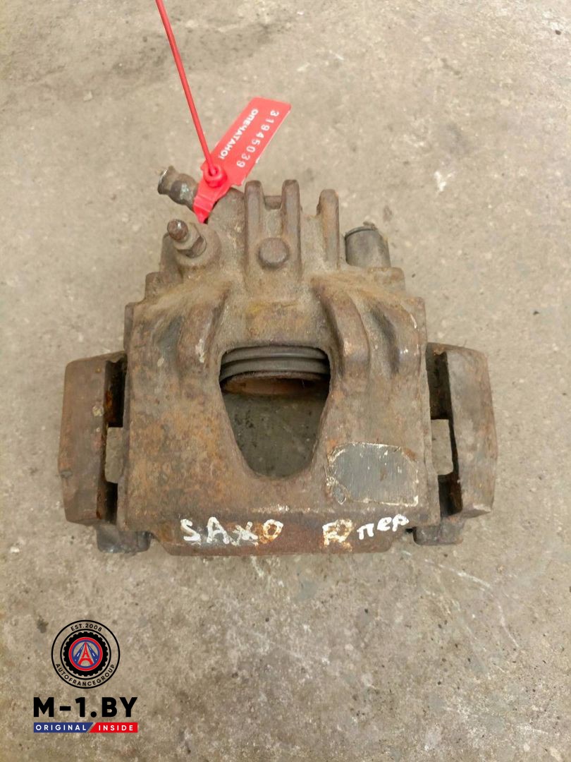 суппорт передний правый Citroen Saxo 1 поколение [рестайлинг] (1999 - 2003)