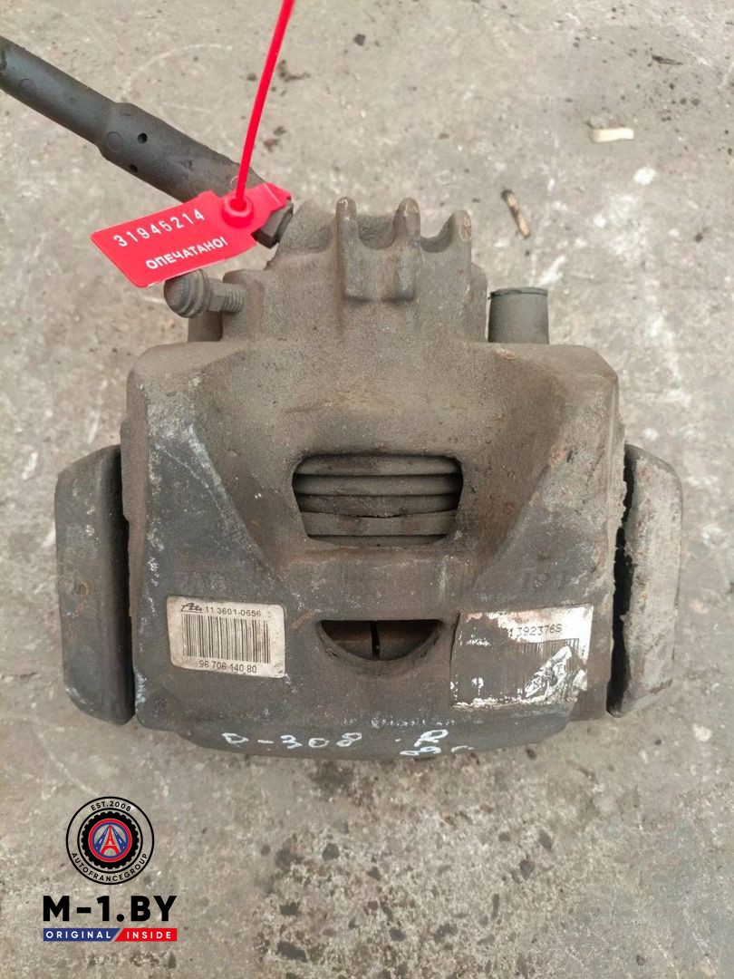 суппорт передний правый Citroen Berlingo 2 поколение (B9) (2008 - 2012), 1.6 л., дизель, 9670614080
