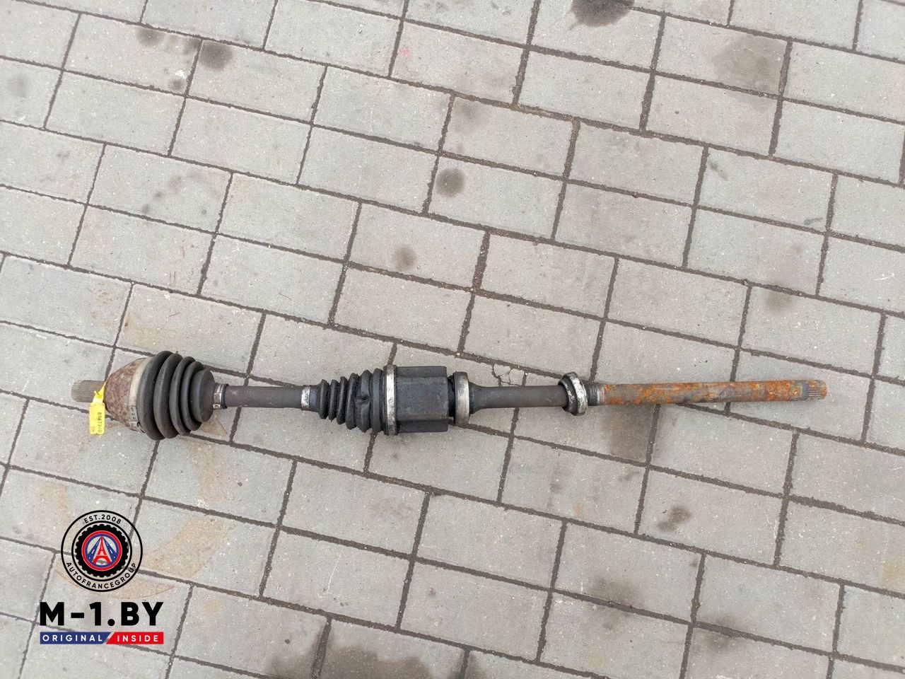 полуось передняя правая (приводной вал, ШРУС) Land Rover Freelander 2 поколение (2006 - 2010), 2.2 л., дизель