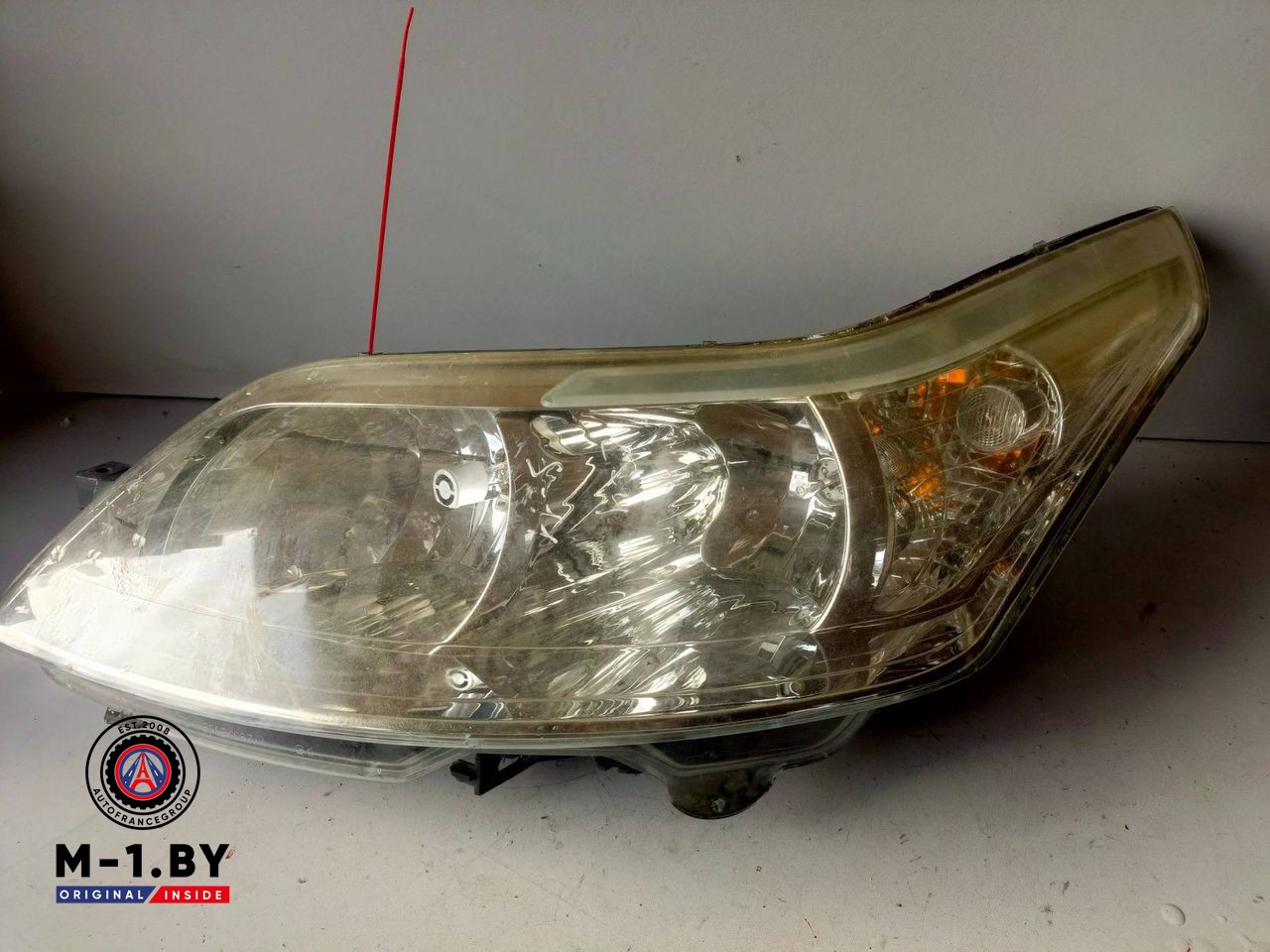 фара левая Citroen C4 1 поколение (2004 - 2008), 89037601
