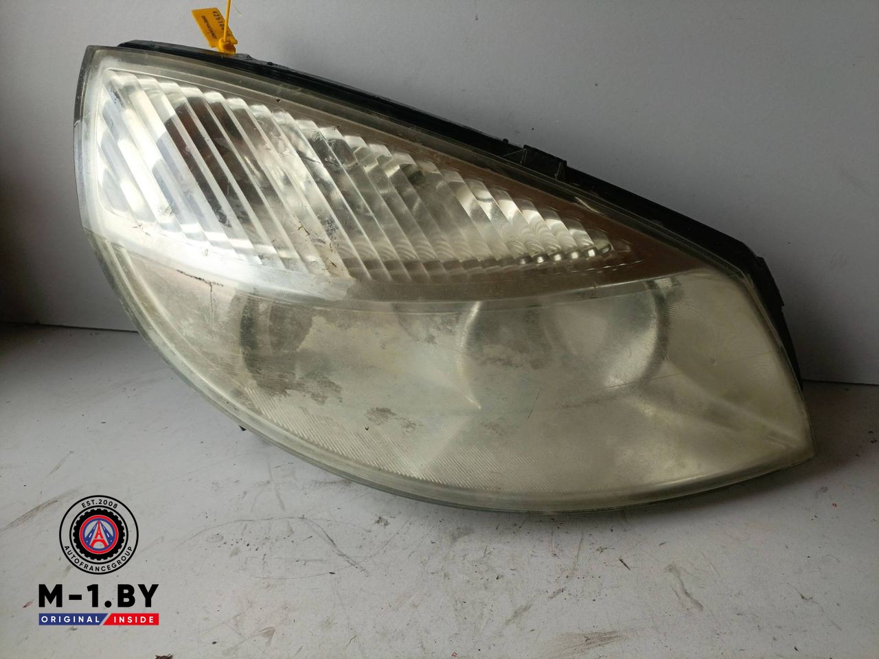 фара правая Renault Scenic 2 поколение (2003 - 2006)
