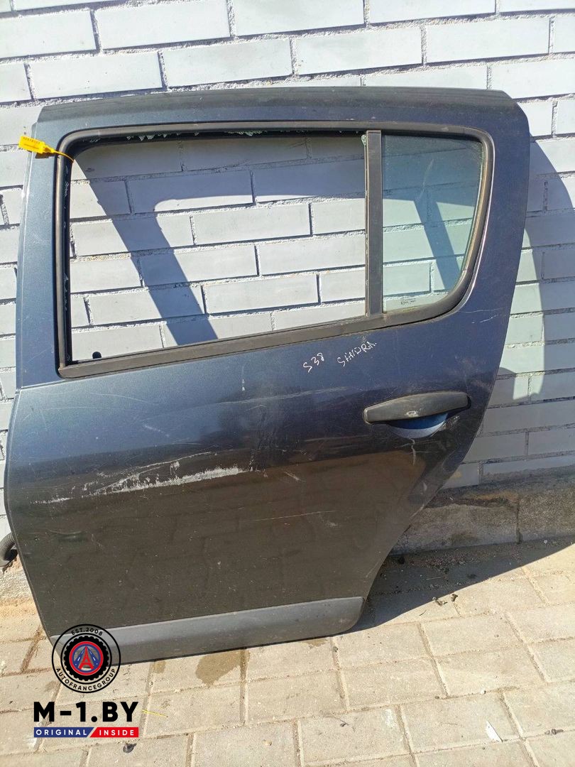 дверь задняя левая Renault Sandero 1 поколение (2009 - 2014)