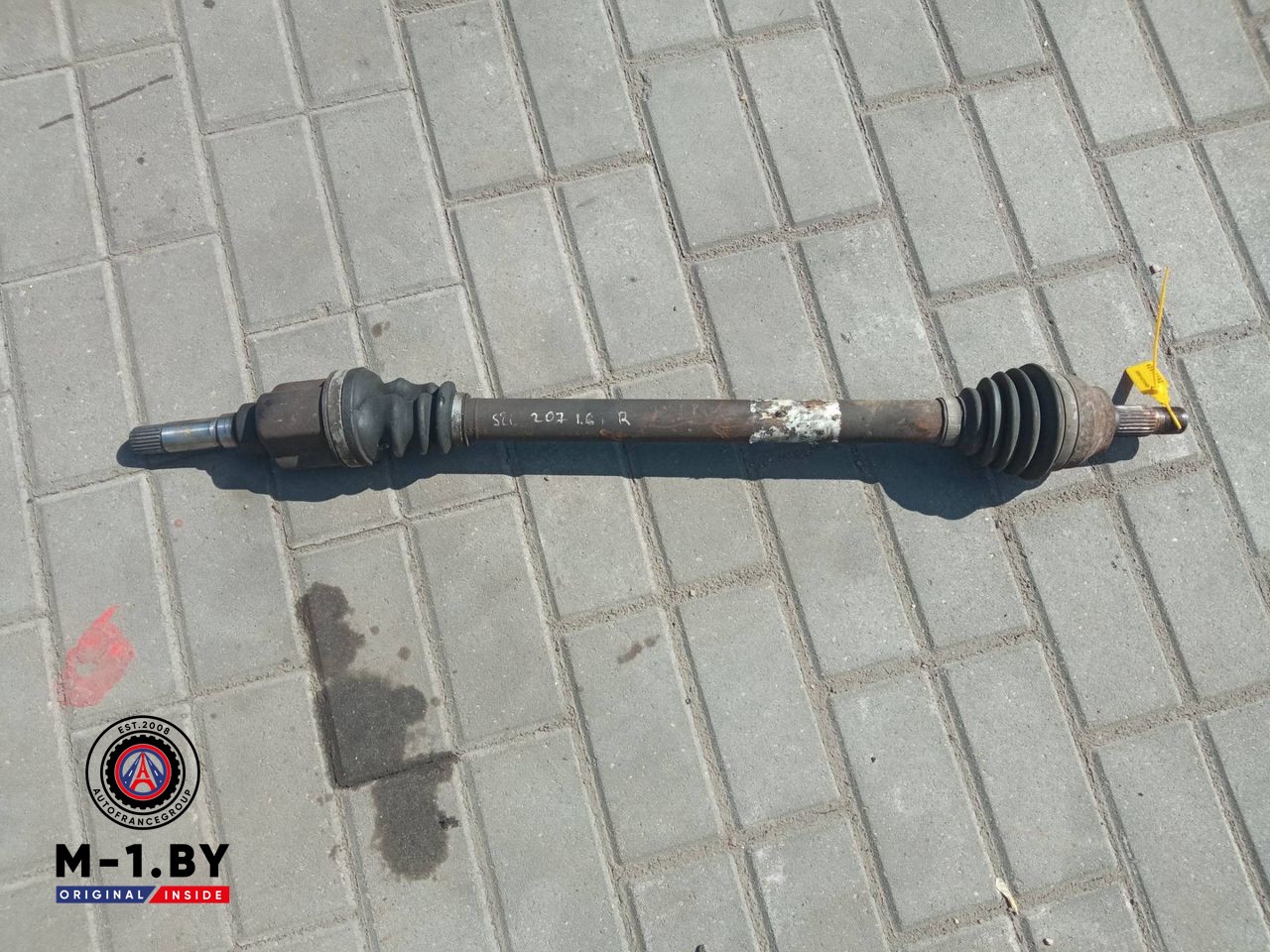 полуось передняя правая (приводной вал, ШРУС) Peugeot 207 1 поколение (2006 - 2009), 1.6 л., бензин