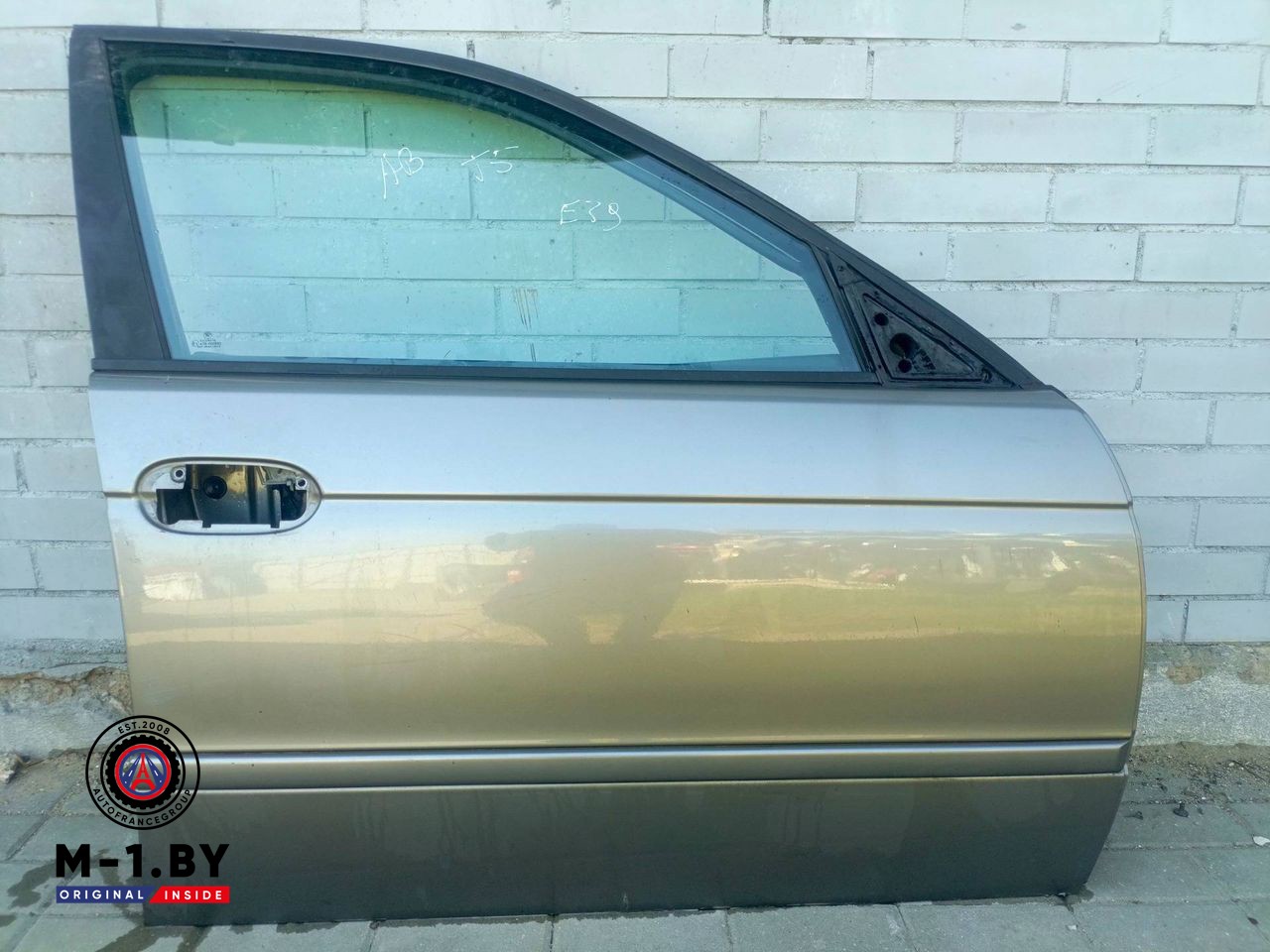дверь передняя правая BMW 5 серия E39 [рестайлинг] (2000 - 2004), универсал
