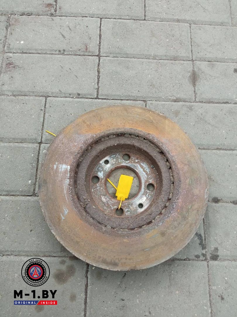 диск тормозной передний Renault Scenic 1 поколение (1996 - 1999), 1.9 л., дизель