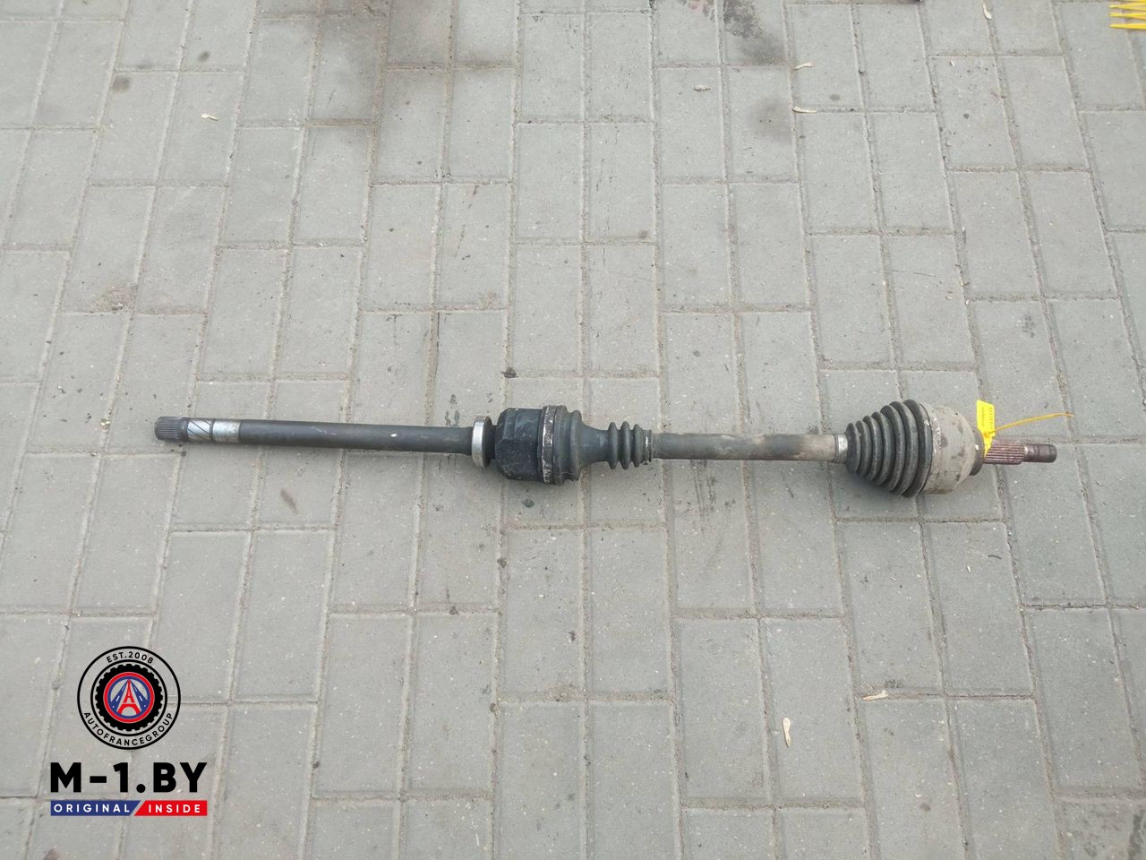 полуось передняя правая (приводной вал, ШРУС) Renault Espace 4 поколение (2002 - 2006), 2.2 л., дизель