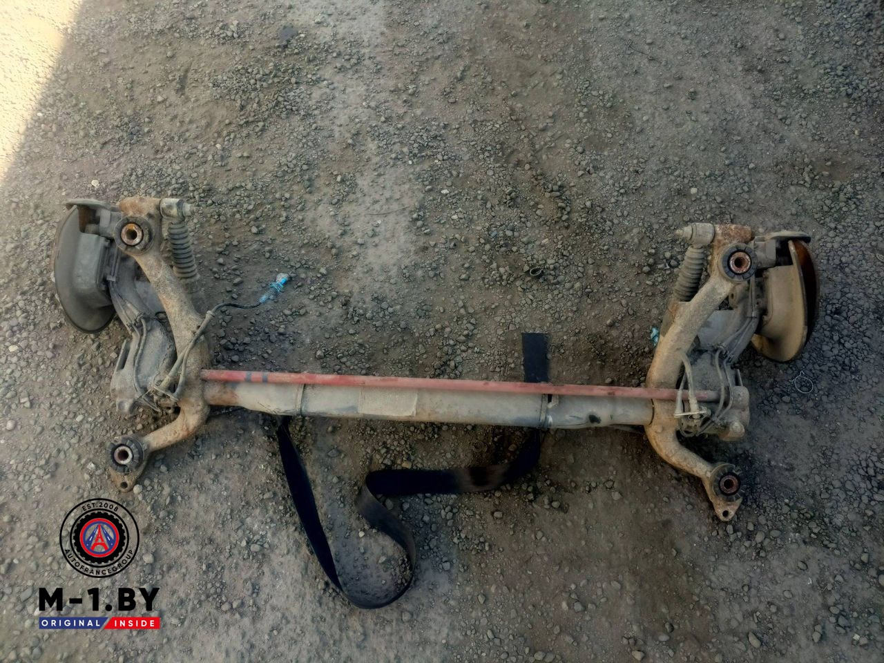балка подвески задняя Peugeot 206 1 поколение (1998 - 2003)