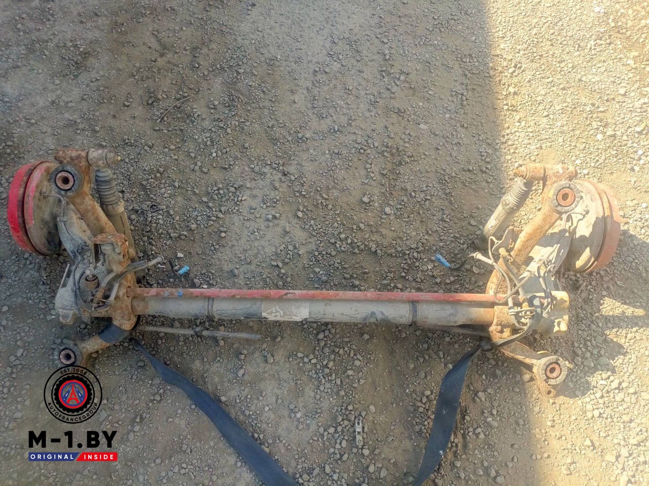 балка подвески задняя Peugeot 206 1 поколение (1998 - 2003)