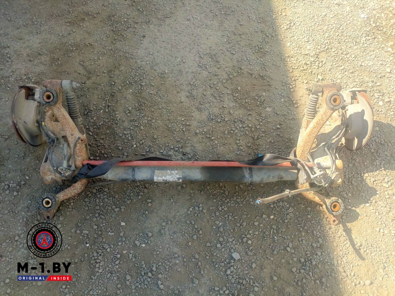балка подвески задняя Peugeot 206 1 поколение (1998 - 2003)