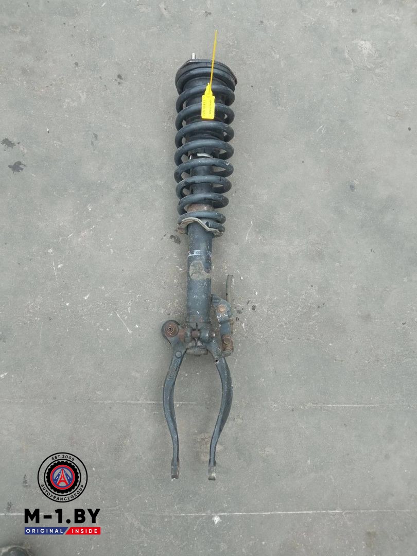 стойка передняя правая Mazda 6 GH (2007 - 2012), 2.2 л., дизель