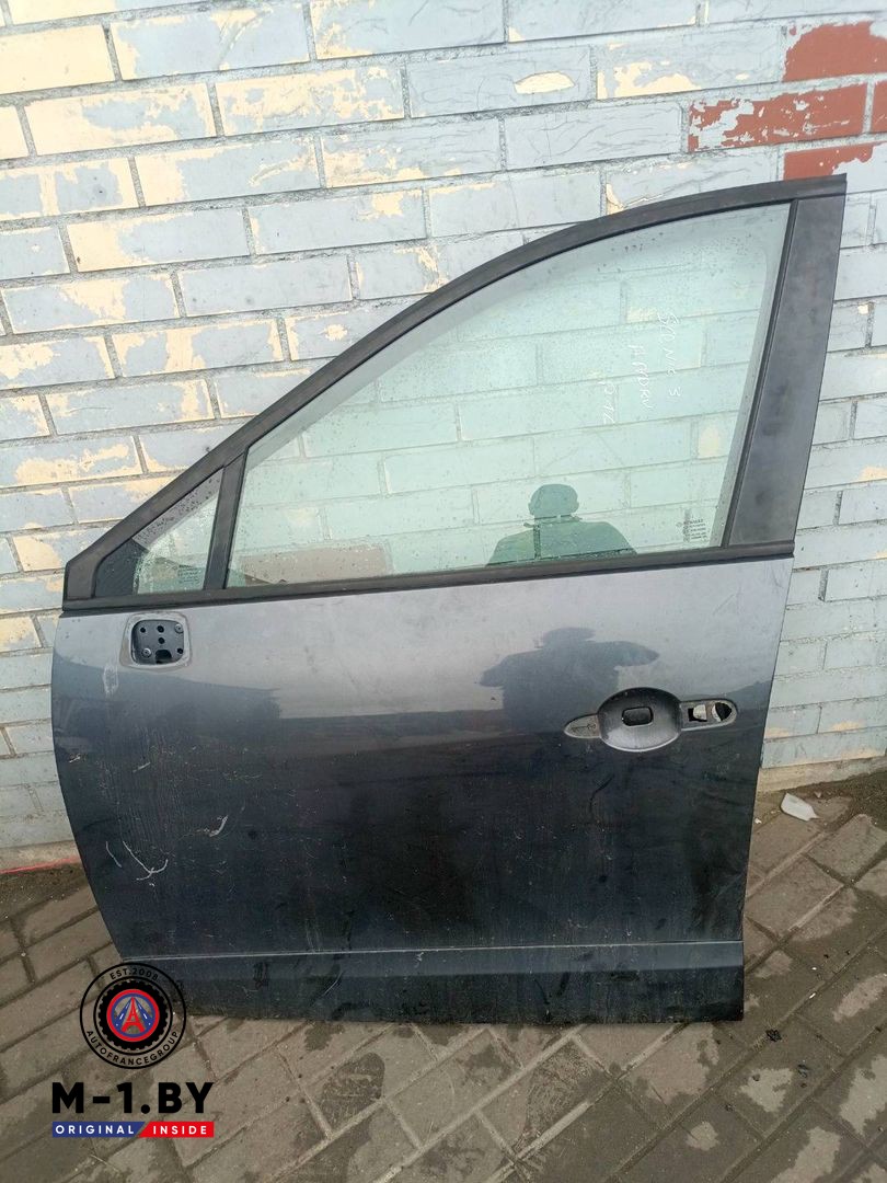 дверь передняя левая Renault Scenic 3 поколение (2009 - 2012)
