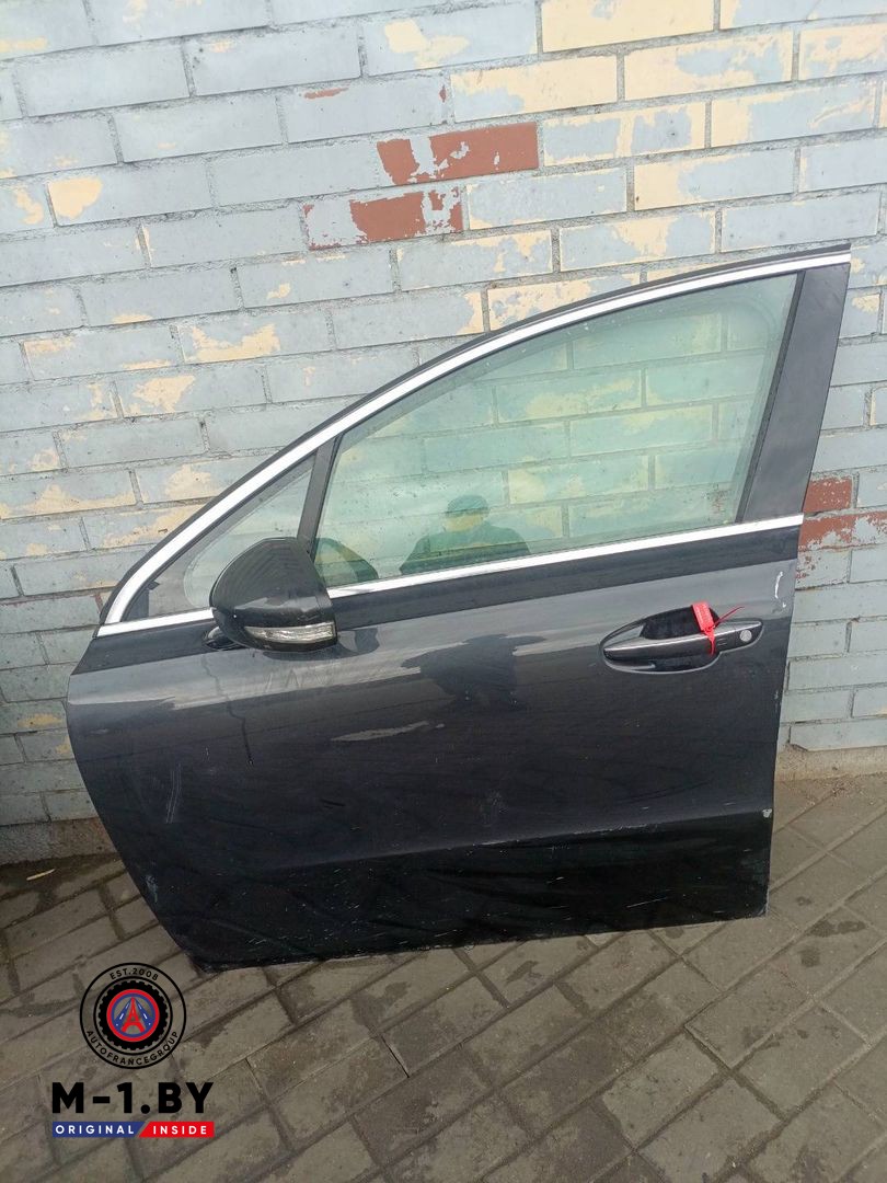 дверь передняя левая Peugeot 508 1 поколение (2010 - 2014)