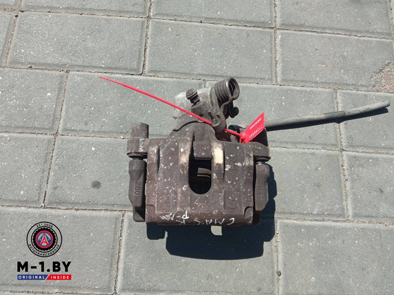 суппорт задний правый Ford C-Max 1 поколение (2003 - 2007)