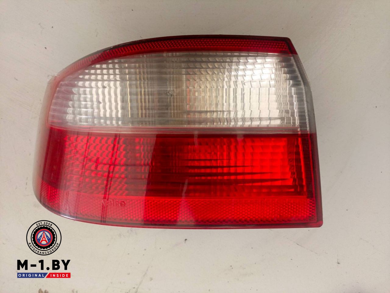 фонарь задний левый Renault Laguna 2 поколение (2001 - 2005), 8200002473