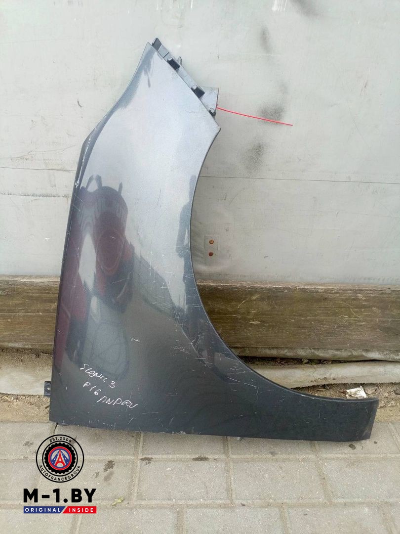крыло переднее правое Renault Scenic 3 поколение (2009 - 2012)