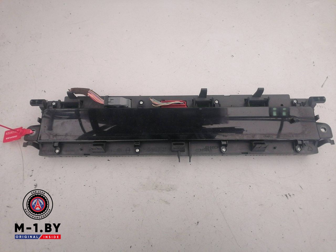 щиток приборов (приборная панель) Renault Scenic 2 поколение [рестайлинг] (2006 - 2010), P8200787774A