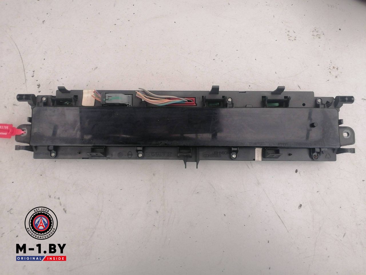щиток приборов (приборная панель) Renault Scenic 2 поколение (2003 - 2006), P8200451505A