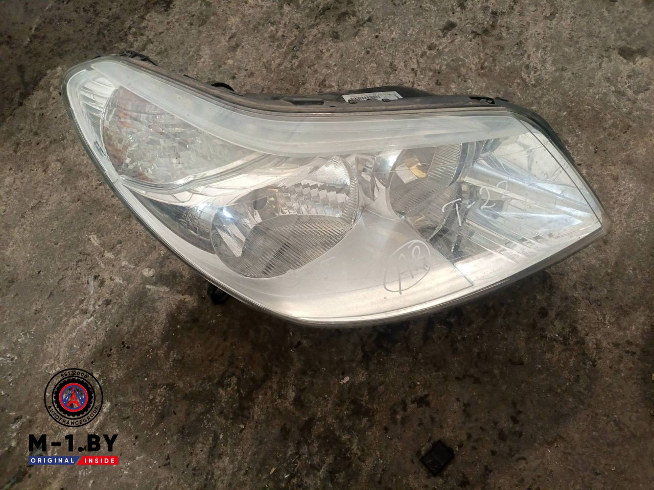 фара правая Citroen C5 1 поколение [рестайлинг] (2004 - 2008), 9650055880