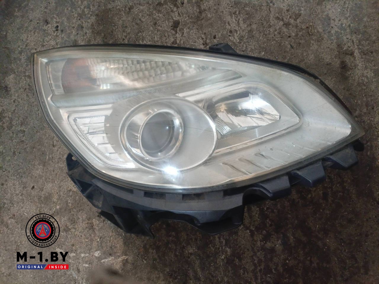 фара правая Renault Scenic 2 поколение [рестайлинг] (2006 - 2010)