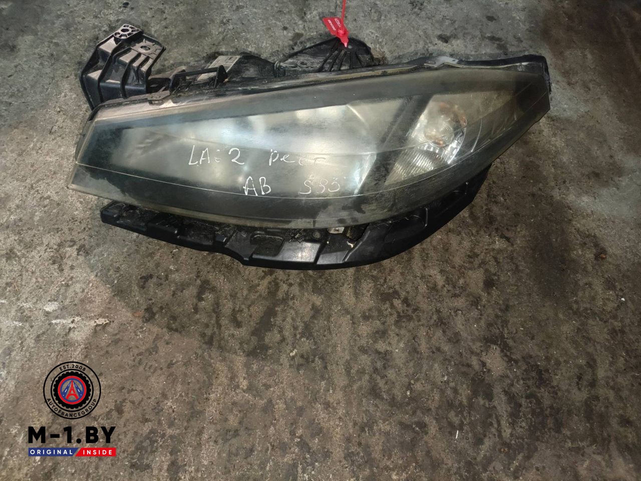 фара левая Renault Laguna 2 поколение [рестайлинг] (2005 - 2007), 8200481196