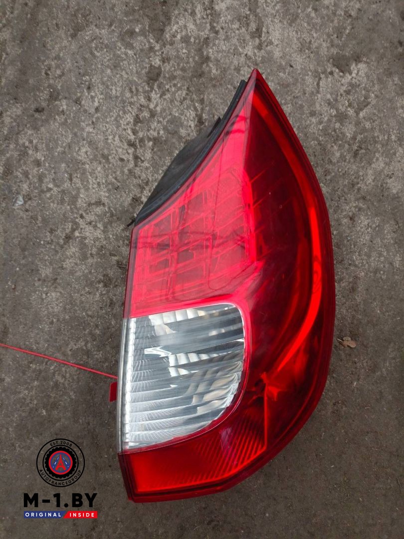 фонарь задний правый Renault Scenic 2 поколение [рестайлинг] (2006 - 2010), 8200474327B