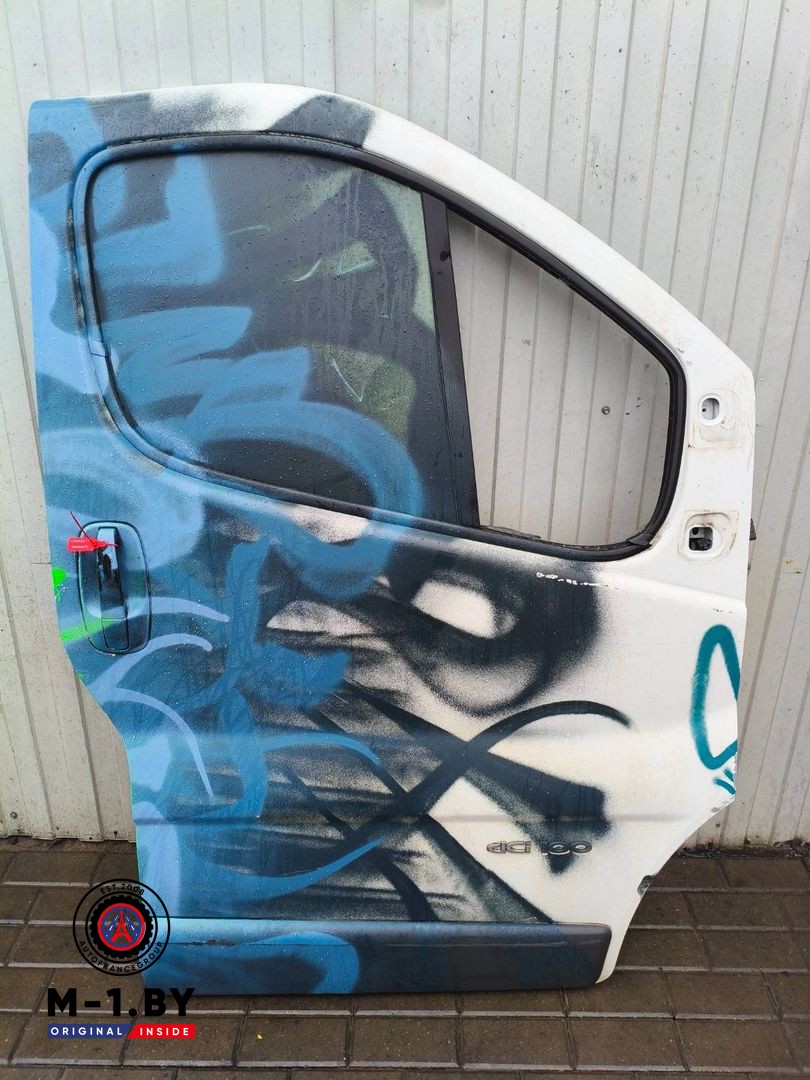 дверь передняя правая Renault Trafic 2 поколение (2001 - 2006)