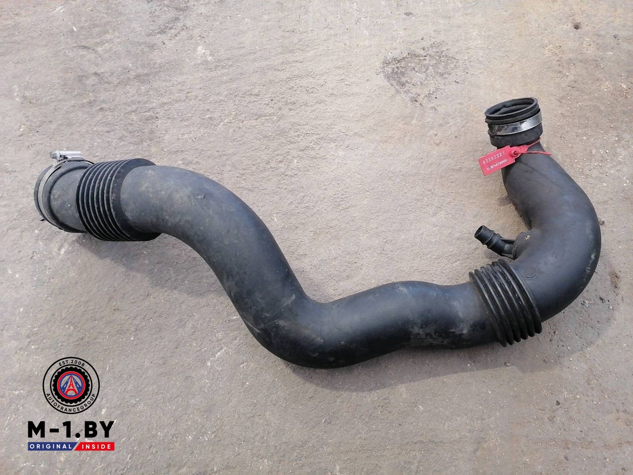 патрубок интеркулера Renault Master 2 поколение (1998 - 2003), 8200019443