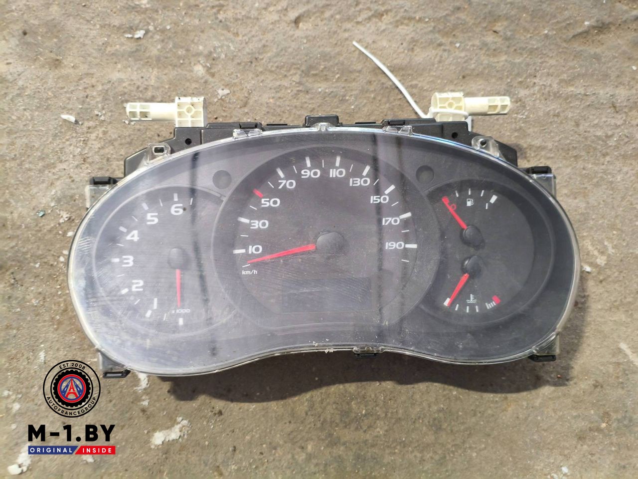 щиток приборов (приборная панель) Renault Master 3 поколение (2010 - 2014), P248109785R, 248109785R