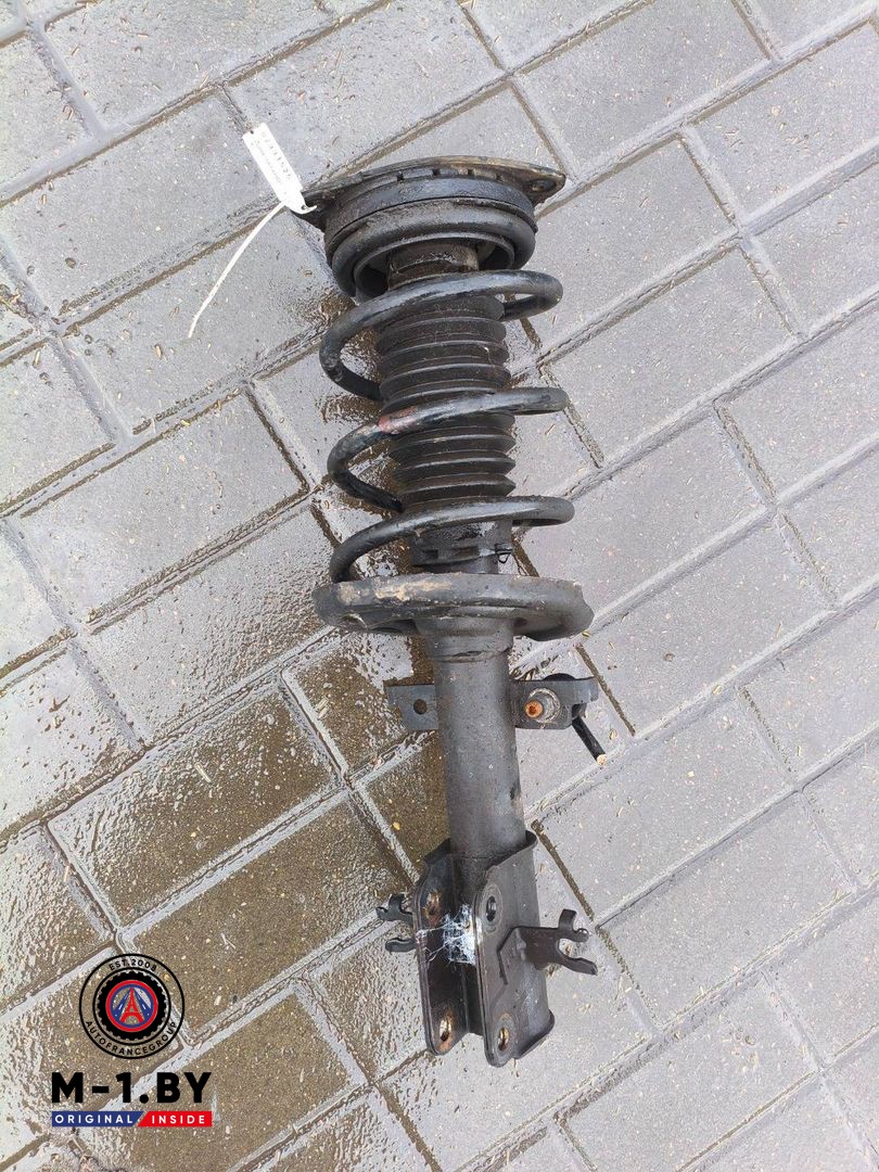 стойка передняя левая Renault Laguna 3 поколение (2007 - 2012), 1.5 л., дизель