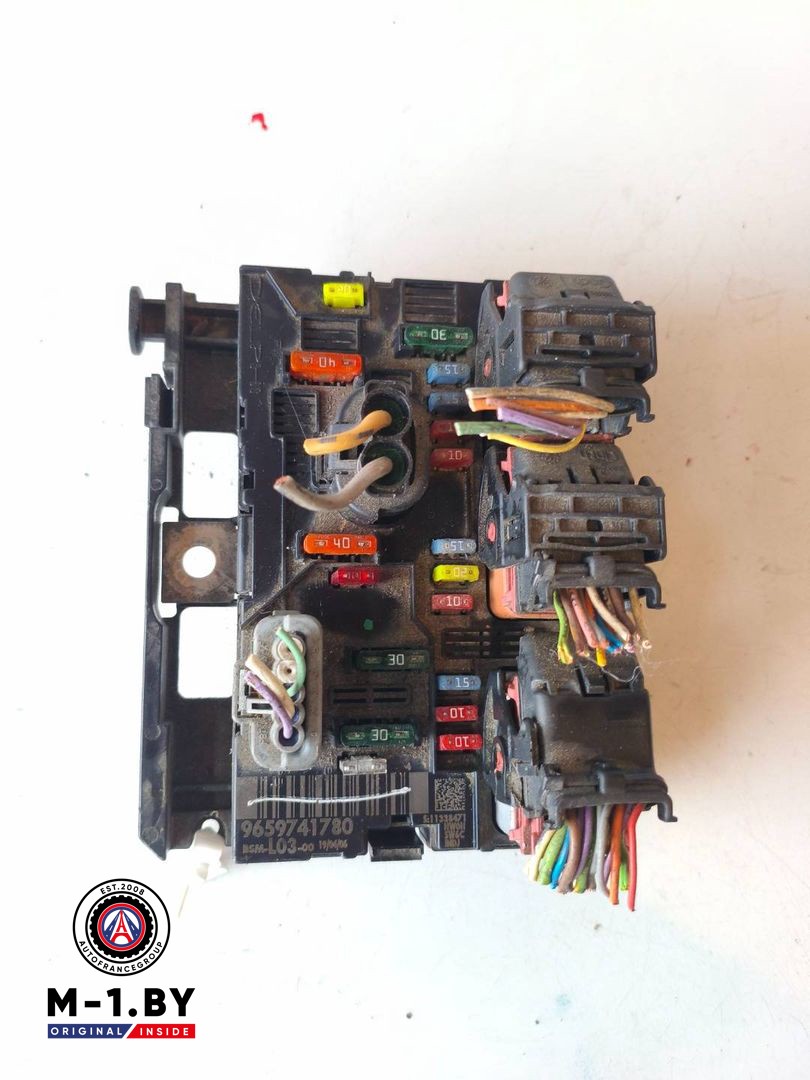 блок предохранителей Citroen C4 1 поколение (2004 - 2008), 9659741780