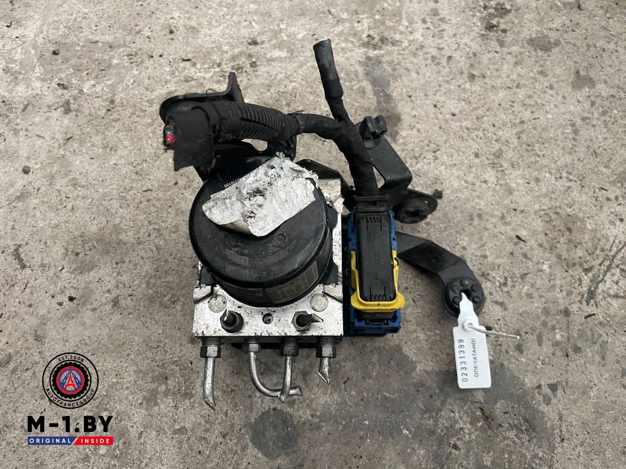 блок ABS Renault Megane 3 поколение (2008 - 2014), 476606264R