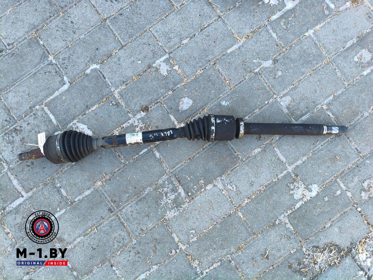полуось передняя правая (приводной вал, ШРУС) Renault Laguna 3 поколение (2007 - 2012), 1.5 л., дизель