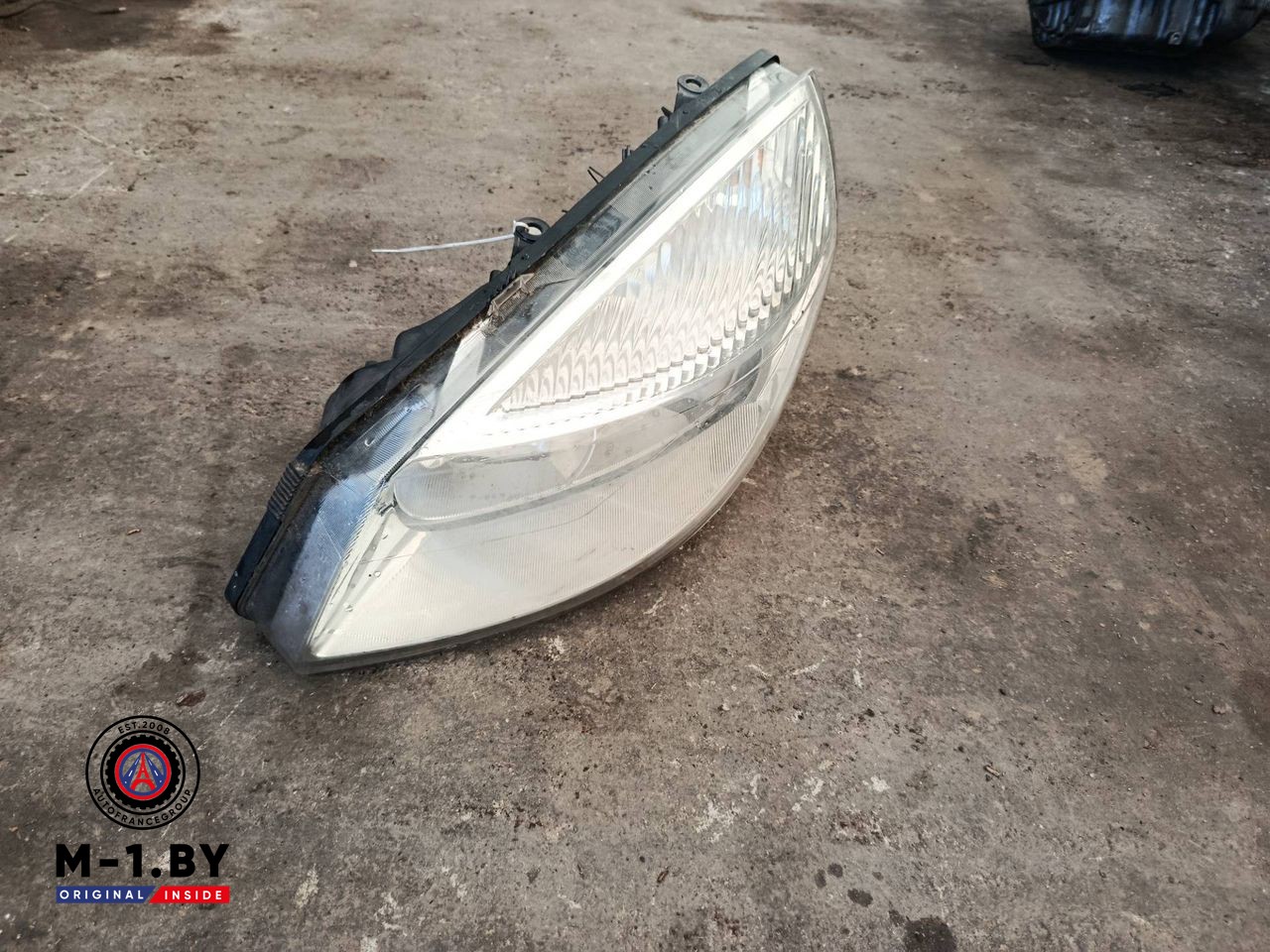 фара левая Renault Scenic 2 поколение (2003 - 2006), 15810300
