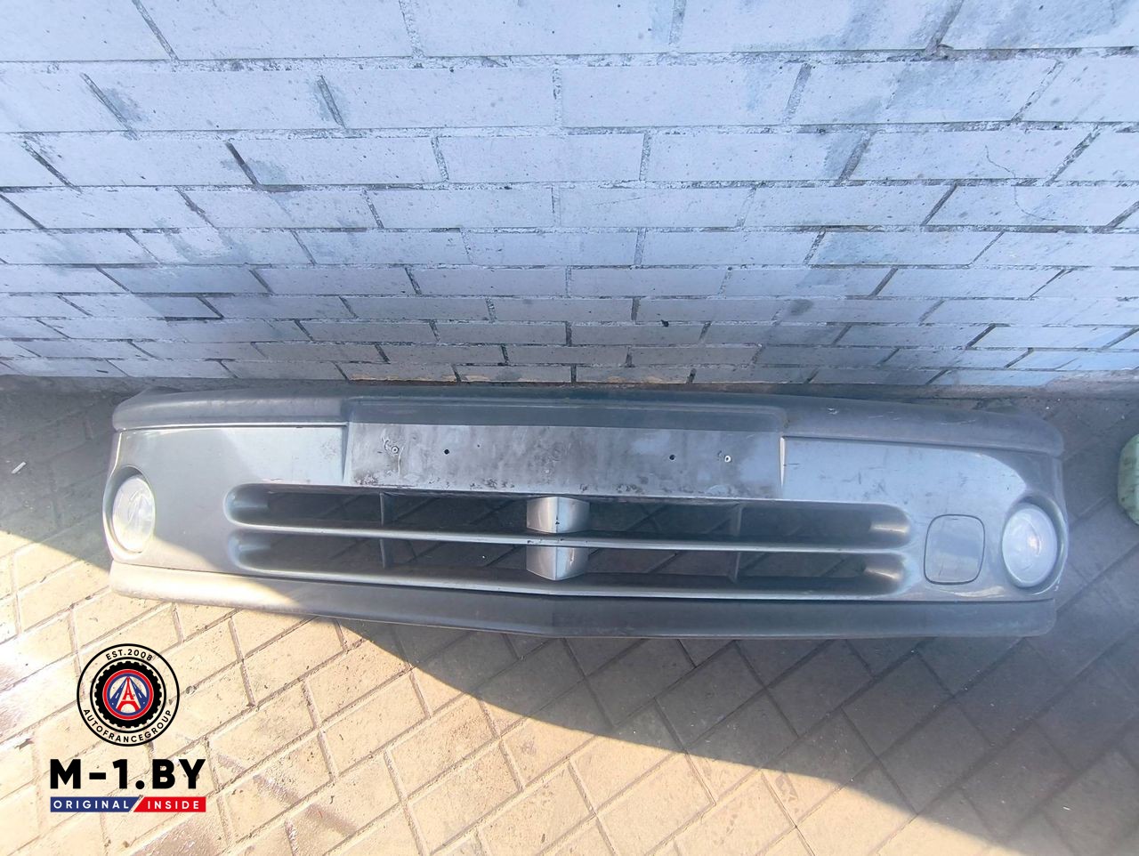бампер передний Renault Laguna 1 поколение [рестайлинг] (1998 - 2001), 7700419761