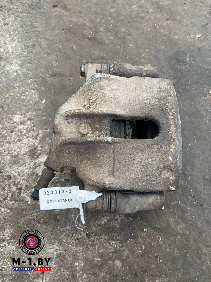суппорт Renault Scenic RX4 1 поколение (1996 - 1999), 2.0 л., бензин
