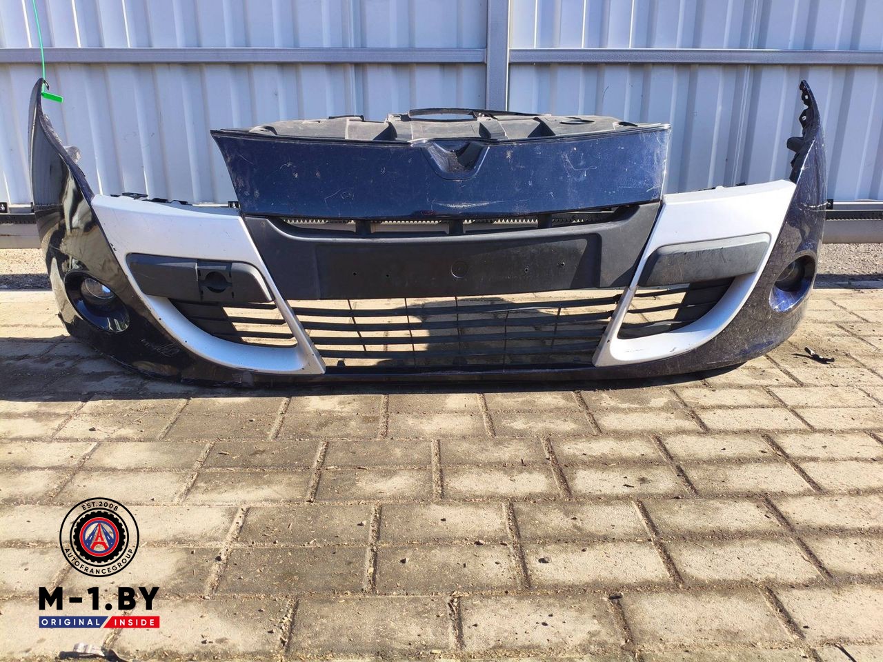 бампер передний Renault Megane 3 поколение (2008 - 2014)