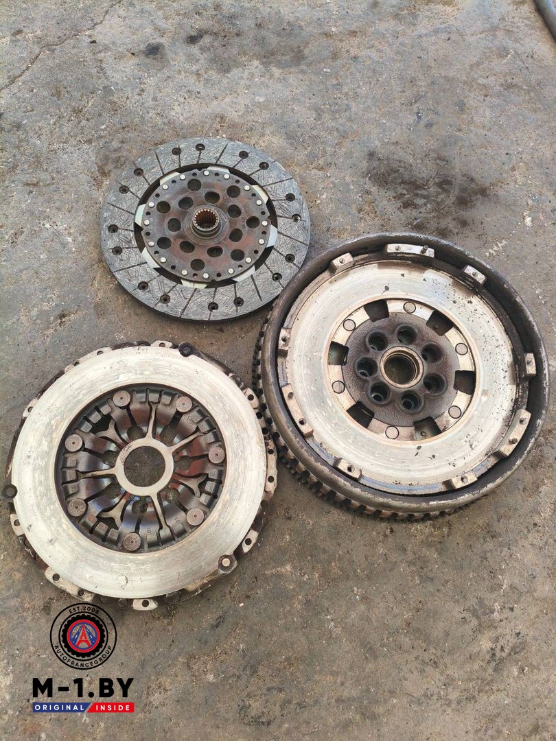 комплект сцепления Renault Laguna 2 поколение (2001 - 2005), 1.9 л., дизель, 8200142674