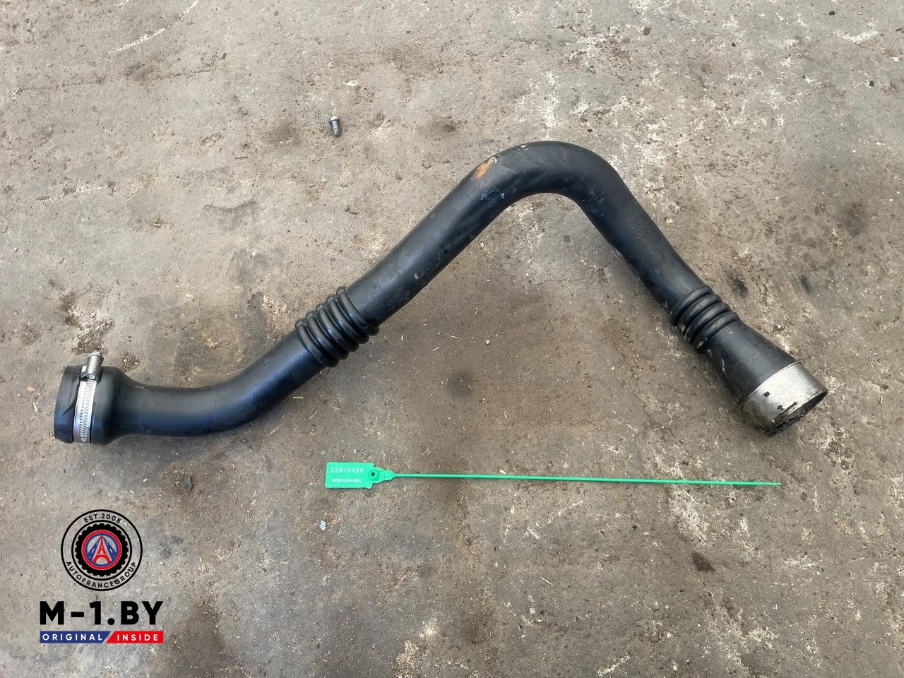 патрубок интеркулера Renault Scenic 3 поколение (2009 - 2012), 1.5 л., дизель, 8200804000