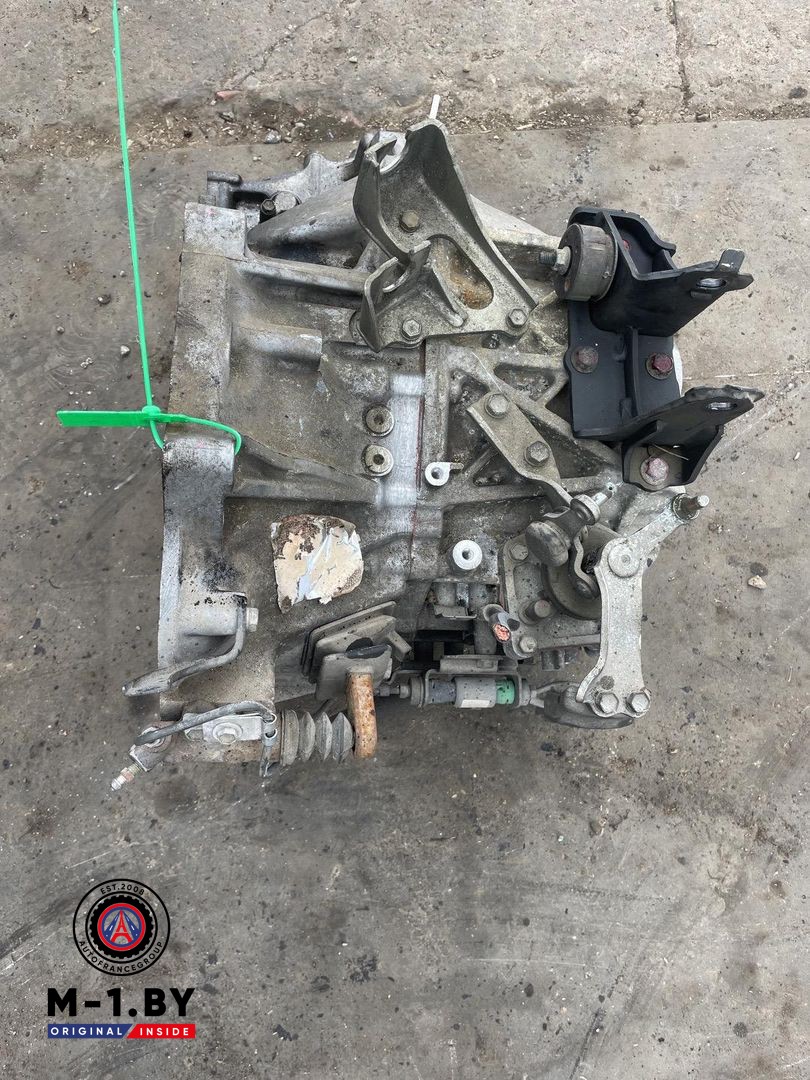 КПП механическая (МКПП) Toyota Avensis 2 поколение (T250) (2003 - 2006), 2.2 л., дизель, 2AD