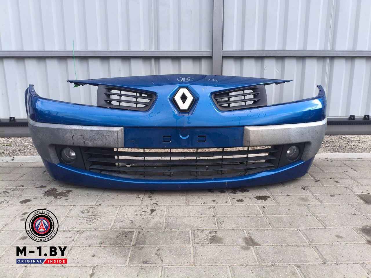 бампер передний Renault Megane 2 поколение [рестайлинг] (2006 - 2012), 8200484322, 8200412362