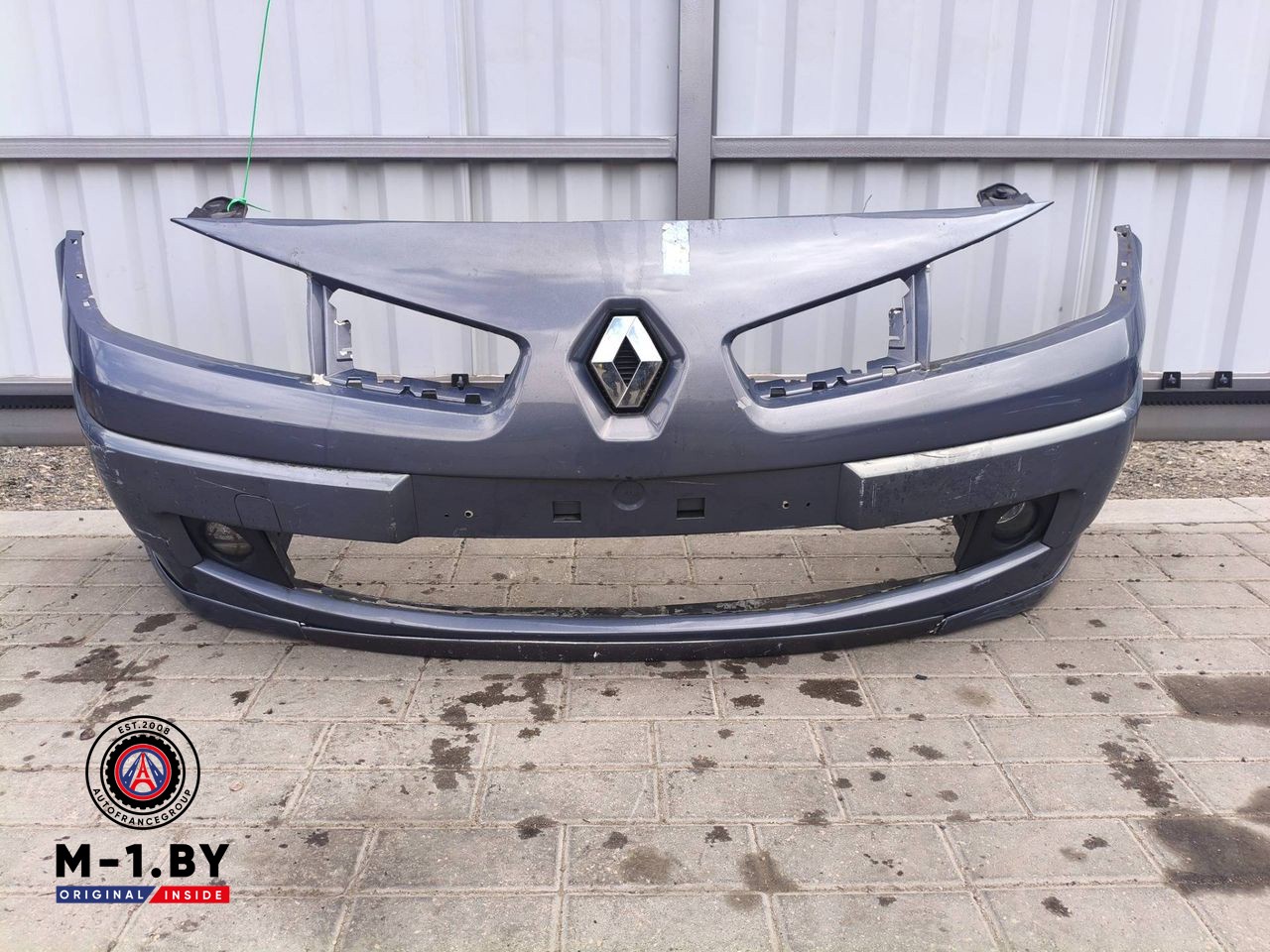 бампер передний Renault Megane 2 поколение [рестайлинг] (2006 - 2012), 8200484322, 8200412362
