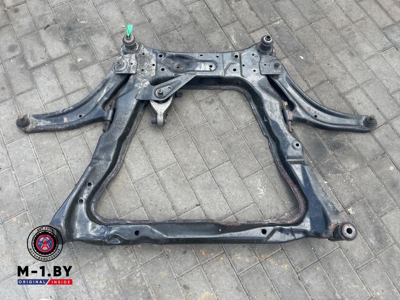 балка подвески передняя (подрамник) Nissan Qashqai 1 поколение (2006 - 2010), 1.5 л., дизель
