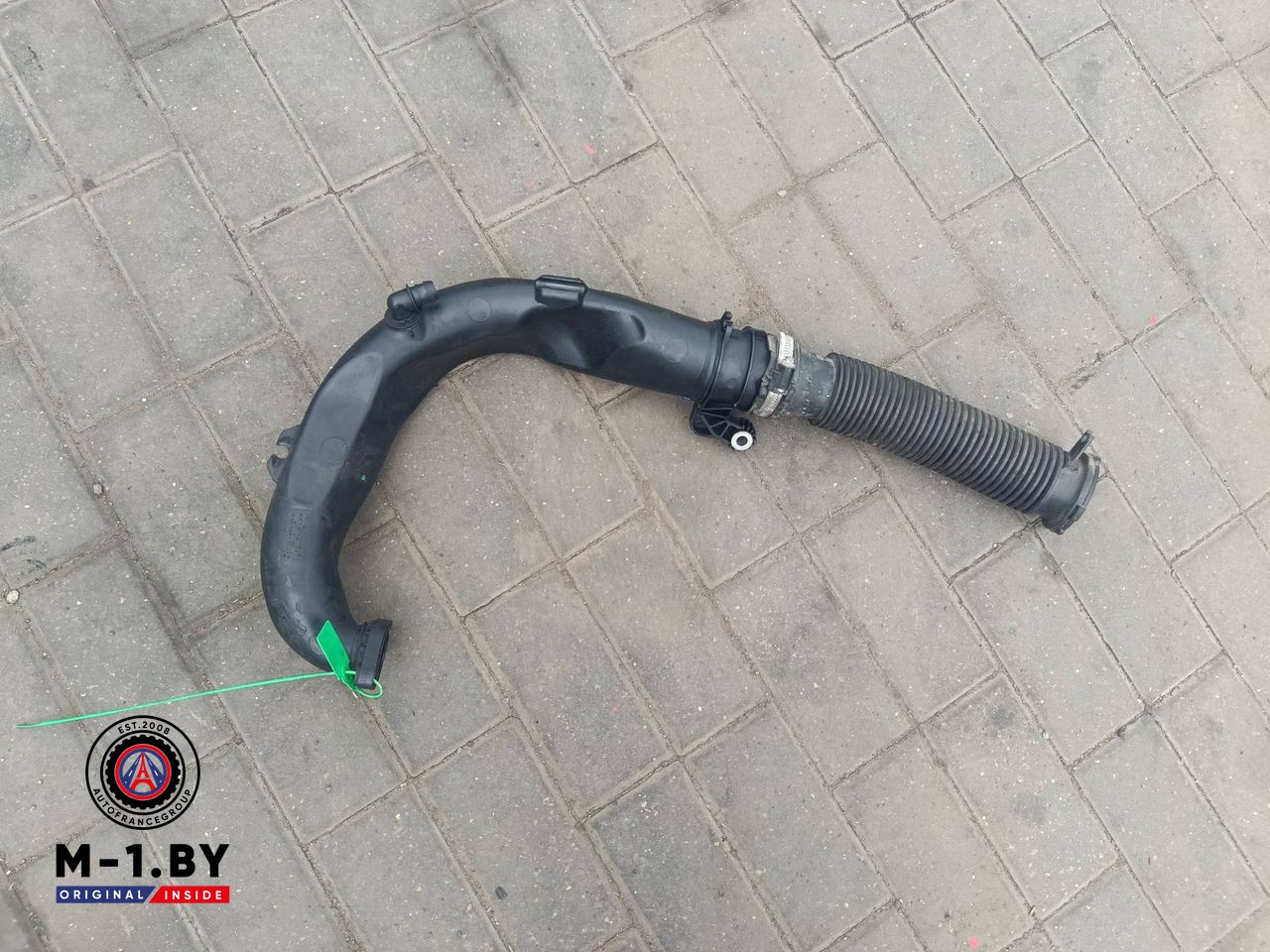 патрубок интеркулера Renault Megane 3 поколение (2008 - 2014), 1.5 л., дизель, 8200645723