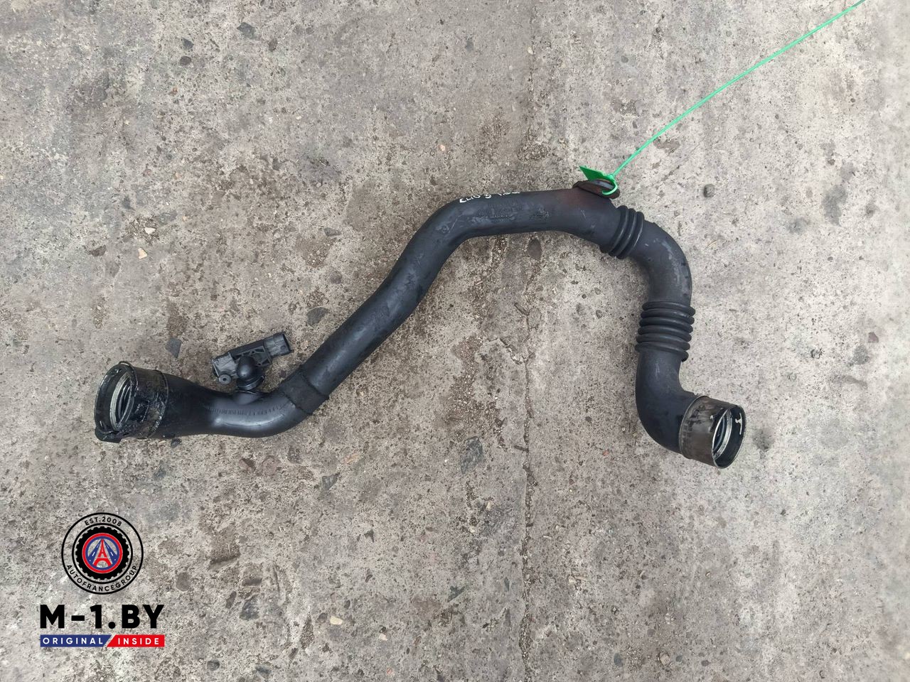 патрубок интеркулера Renault Clio 3 поколение (2005 - 2009), 1.5 л., дизель, 8200748681