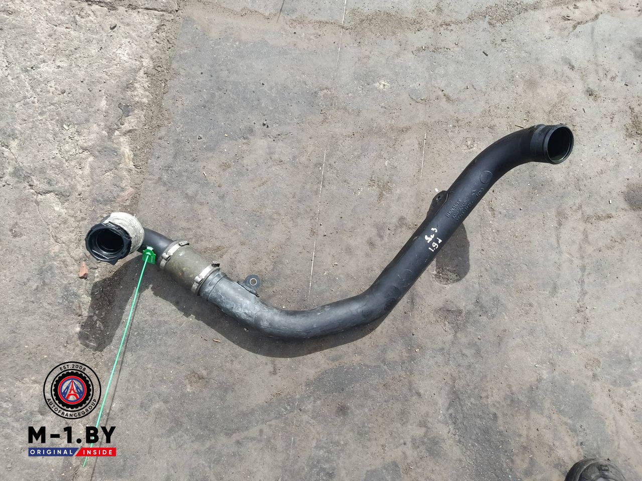 патрубок интеркулера Renault Scenic 3 поколение (2009 - 2012), 1.9 л., дизель, 8200962920