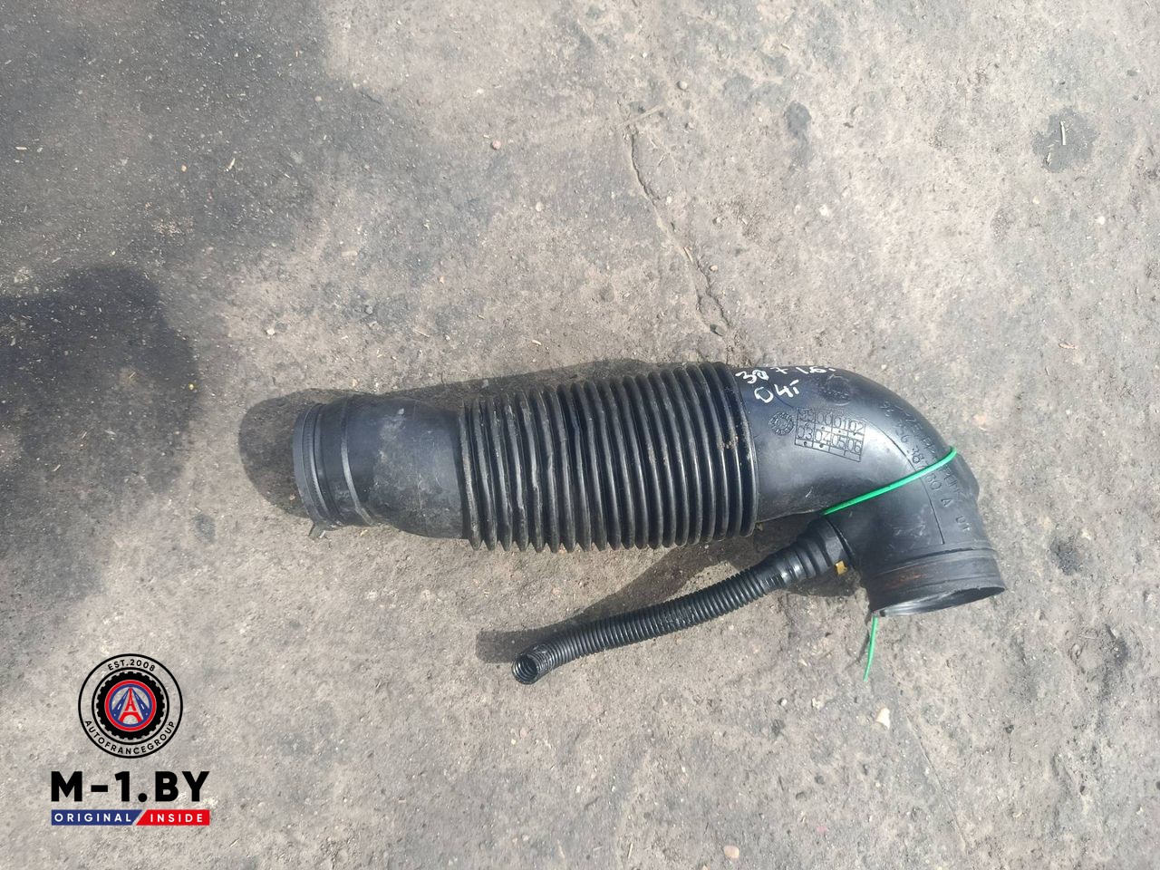 патрубок воздушного фильтра Peugeot 307 1 поколение (2001 - 2005), 1.6 л., дизель, 9635638780