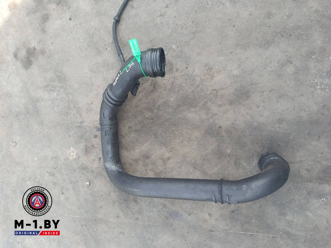патрубок интеркулера Renault Master 2 поколение (1998 - 2003), 2.5 л., дизель, 8200230579B