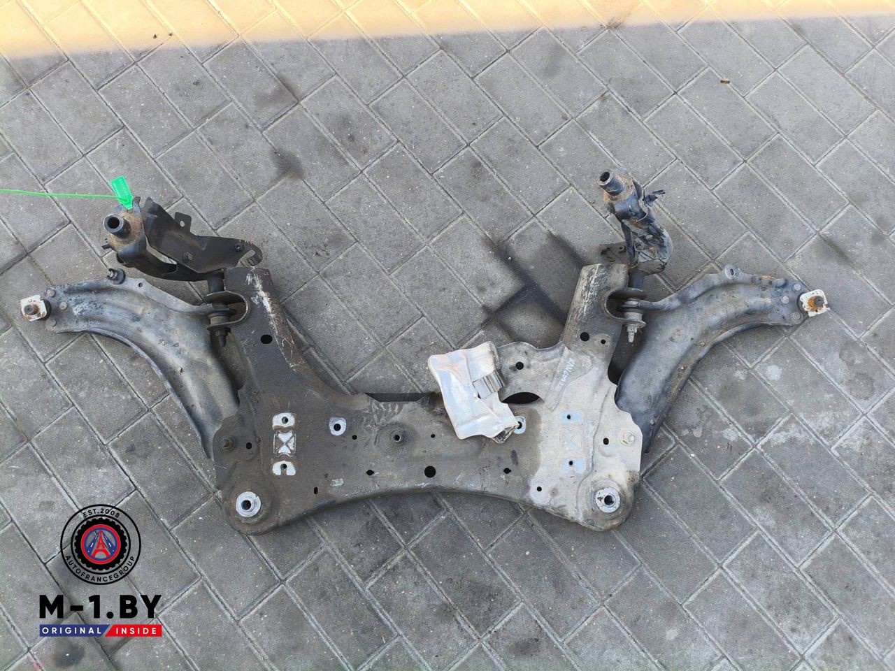 балка подвески передняя (подрамник) Renault Kangoo 2 поколение [рестайлинг] (2013 - 2026)