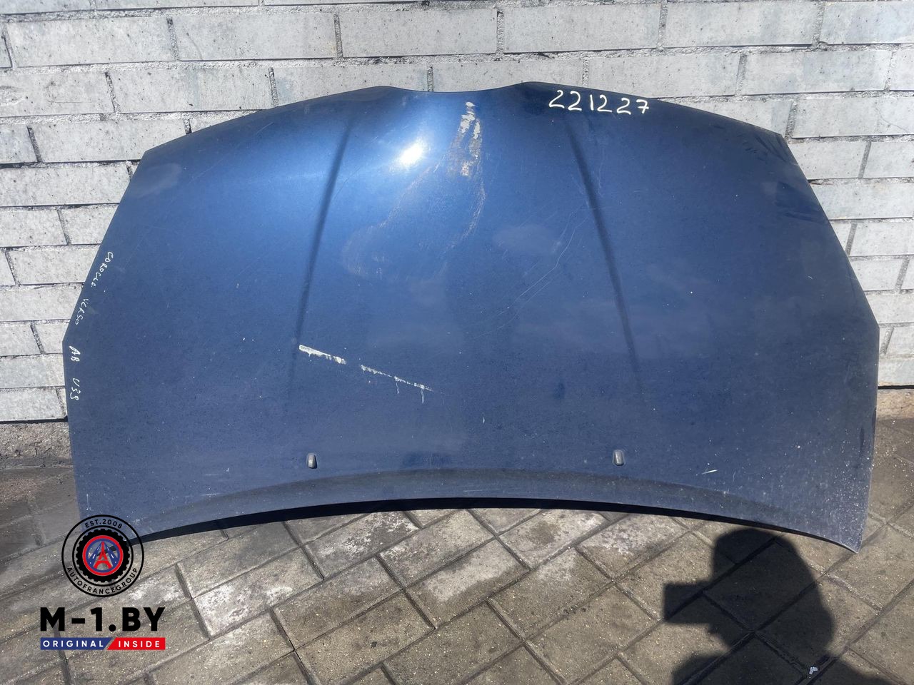 капот Toyota Corolla Verso 2 поколение AR10 (2004 - 2007)