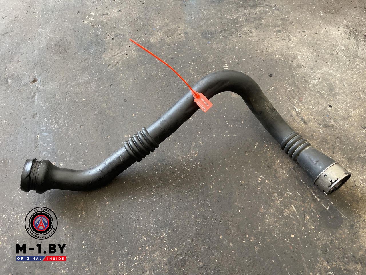 патрубок интеркулера Renault Scenic 3 поколение (2009 - 2012), 8200804000